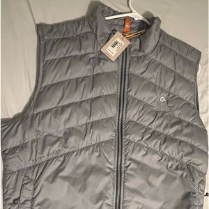 Peter Millar brand new vest, size XL
